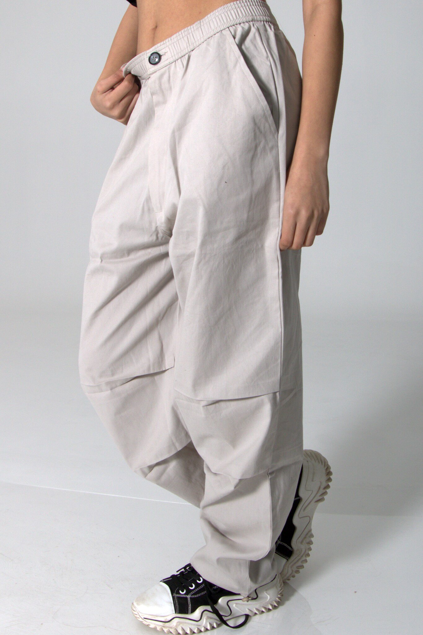 Parachute Pants Grey