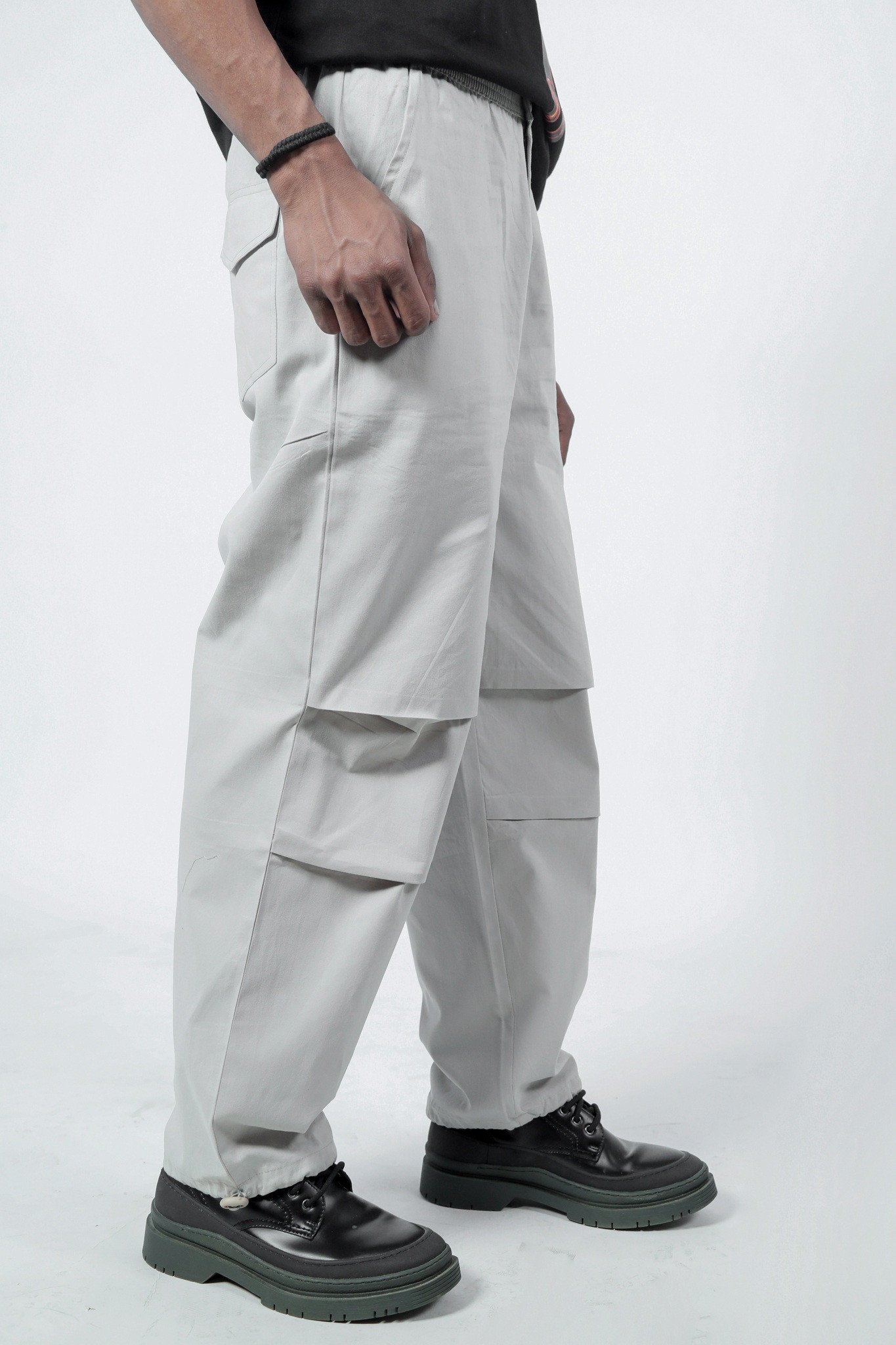 Parachute Pants Grey